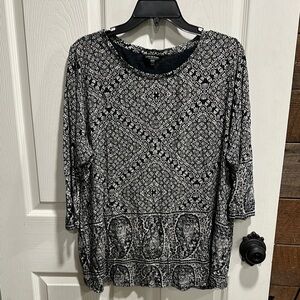 Lucky Brand Black and White Graphic 3/4 Sleeve Blouse (G124)